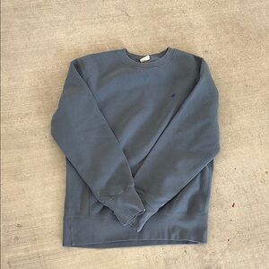 Champion Reverse Weave Blue Crewneck Sweatershirt. Excellent condition.